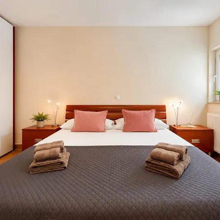 Apartment Grgic *